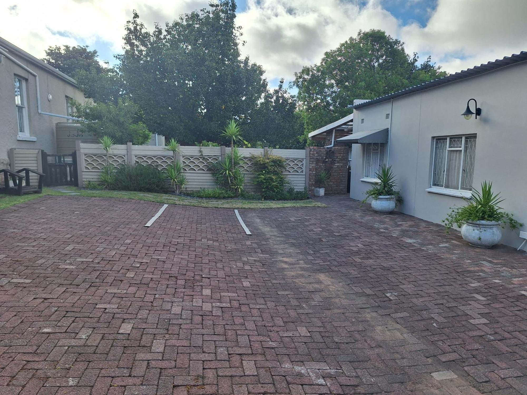 Mechell's Accomodation Holiday home *